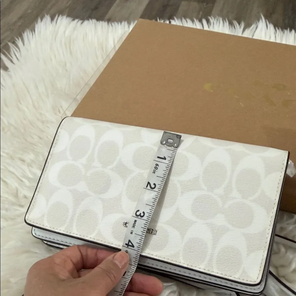 Coach Cream and Ivory Signature Pattern Crossbody Bag Set NWT